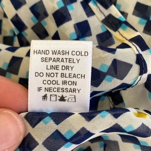 Pretty Geometric Pattern Blouse from Pleione size Small - Picture 4 of 8